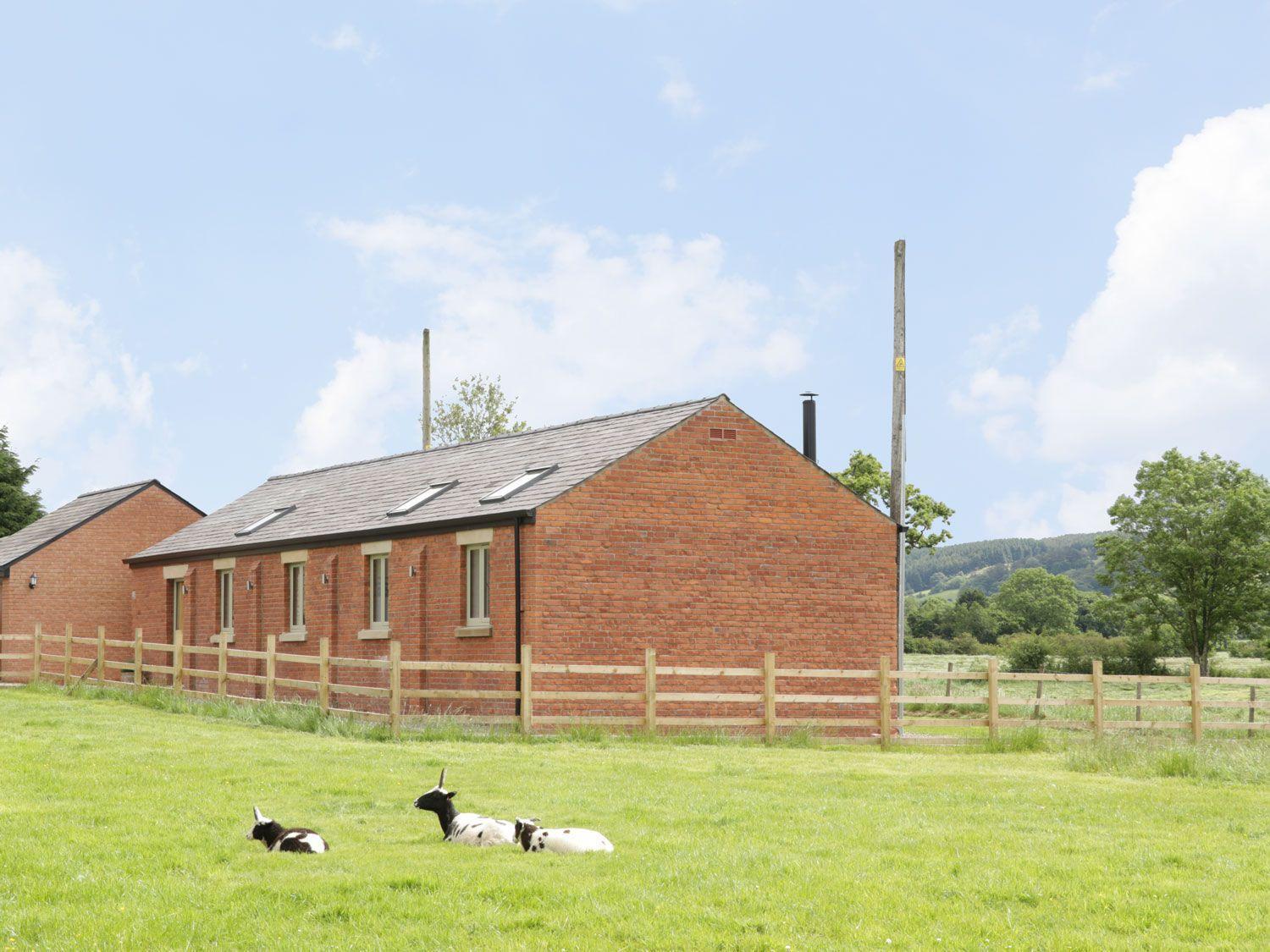Bowland Breaks-A Luxury Barn Conversion With Optional Hot Tub, Log Burner And Countryside Views Лонгридж Экстерьер фото