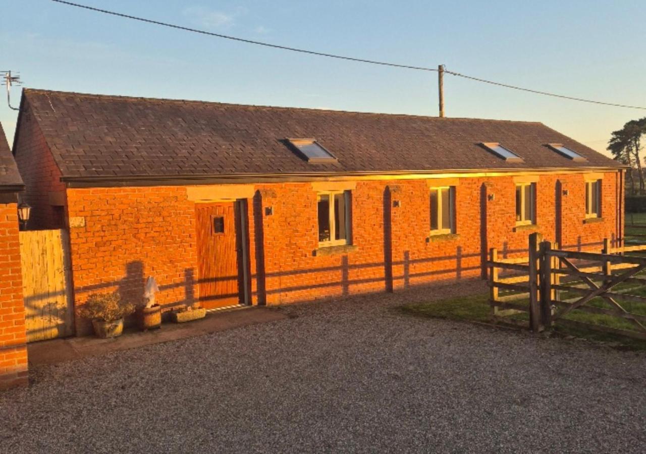 Bowland Breaks-A Luxury Barn Conversion With Optional Hot Tub, Log Burner And Countryside Views Лонгридж Экстерьер фото